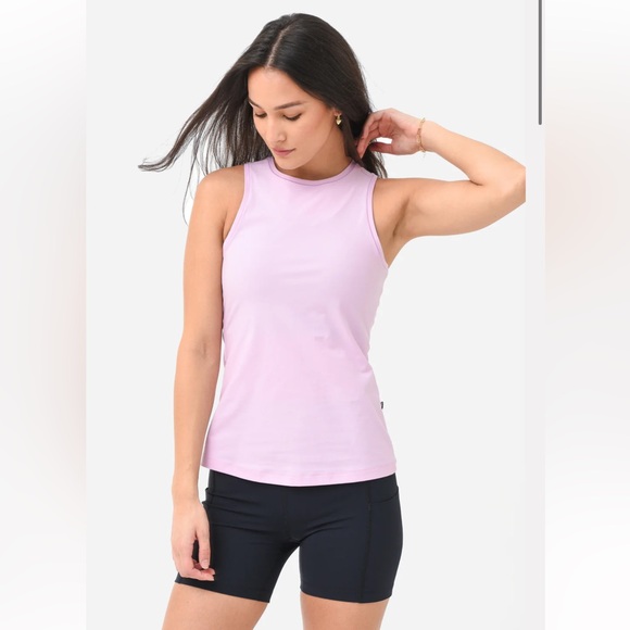 ON Women's Movement Moisture-Wicking Tank Color : Fiji $60 - Picture 1 of 12